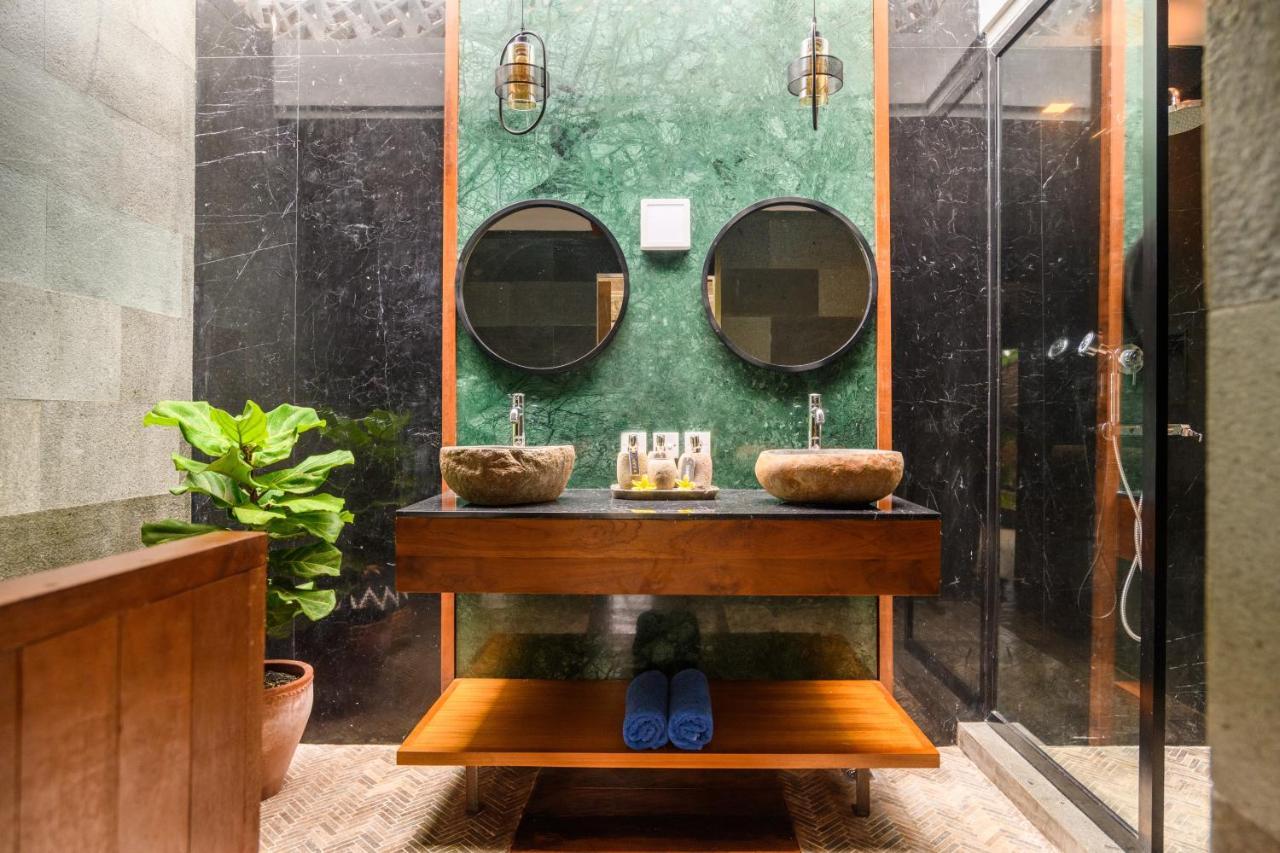 Villa Elysium Fields - Rustic Meets Industrial Chic Design Canggu  Exterior photo